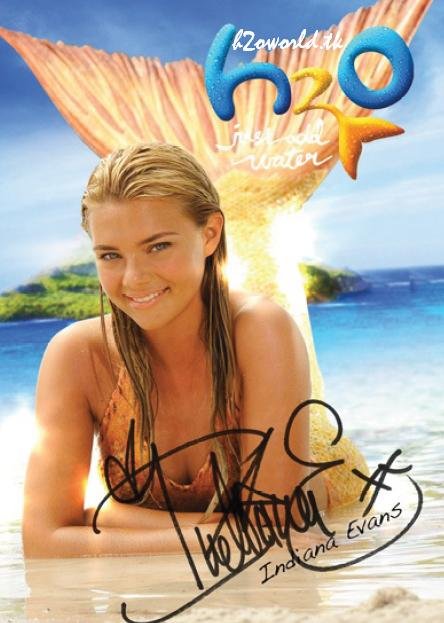 bella-autograph-h2o-just-add-water-8465497-444-623.jpg